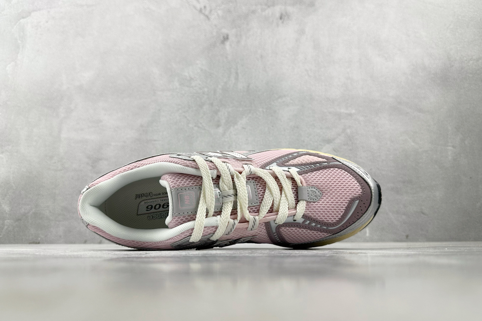 大厂出品 New Balance NB 1906R 银粉色 U1906RNF