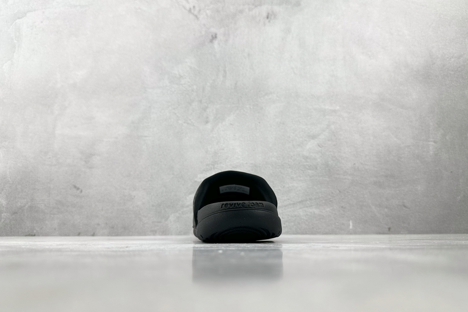 外贸专供 Nike Kobe Offcourt Slide 黑色 IF2870-001