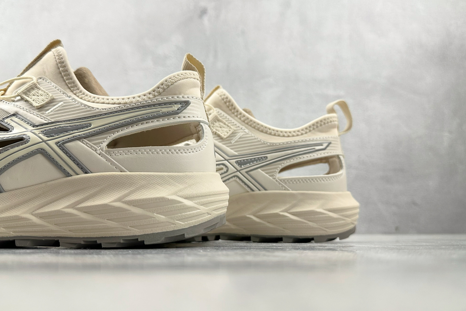 品质升级 Asics Gel-Sonoma SE 米白 1203A670-022