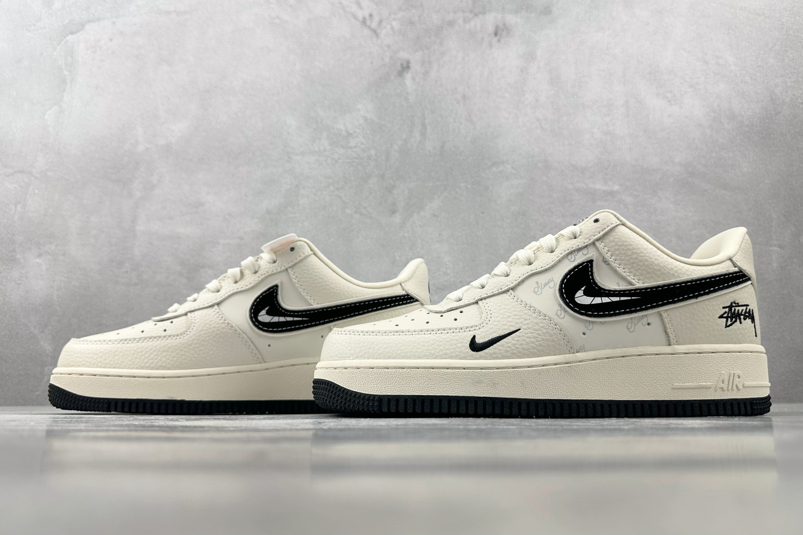 Nike Air Force 1'07 斯图西 联名 米白黑 KK1988-093
