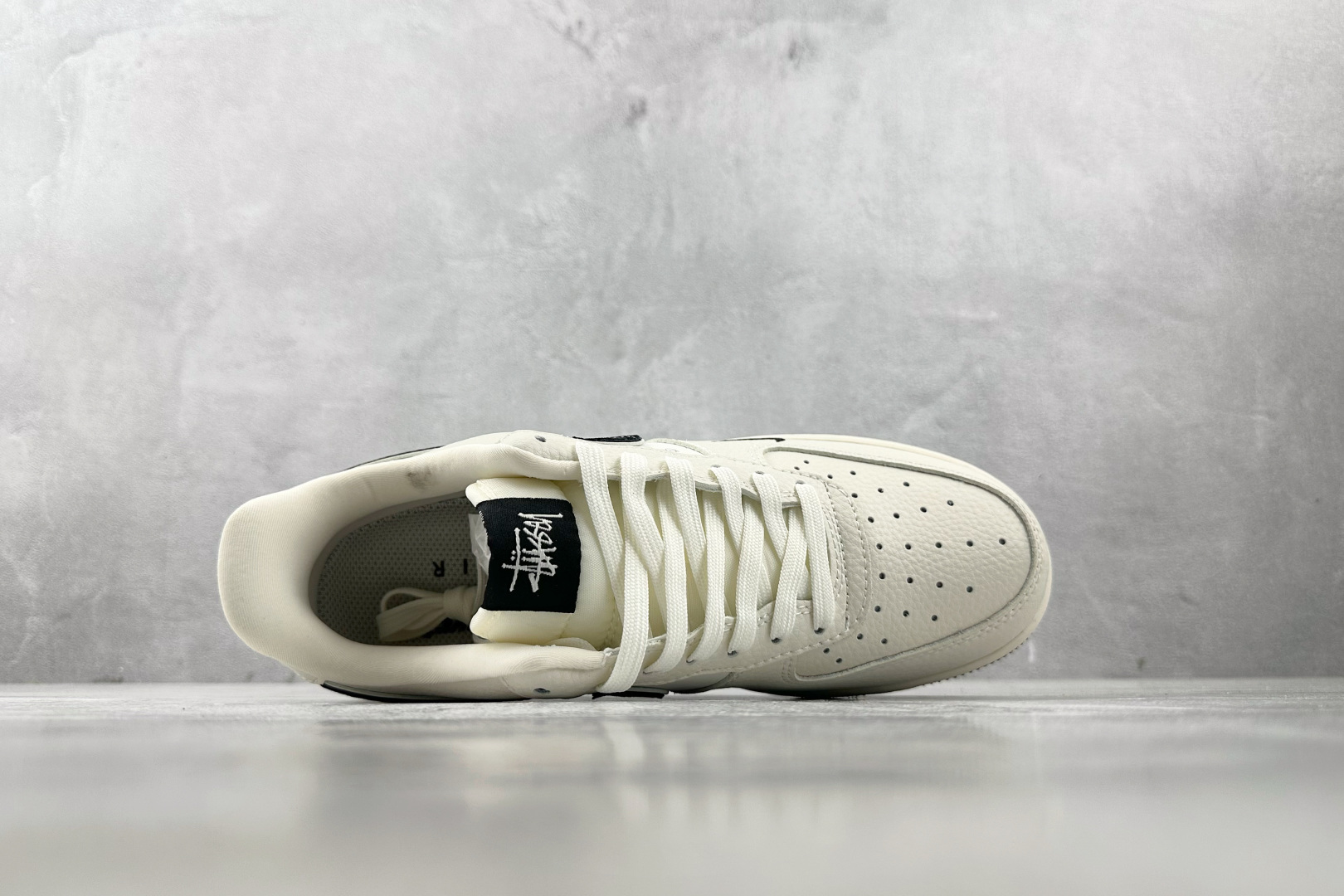 Nike Air Force 1'07 斯图西 联名 米白黑 KK1988-093