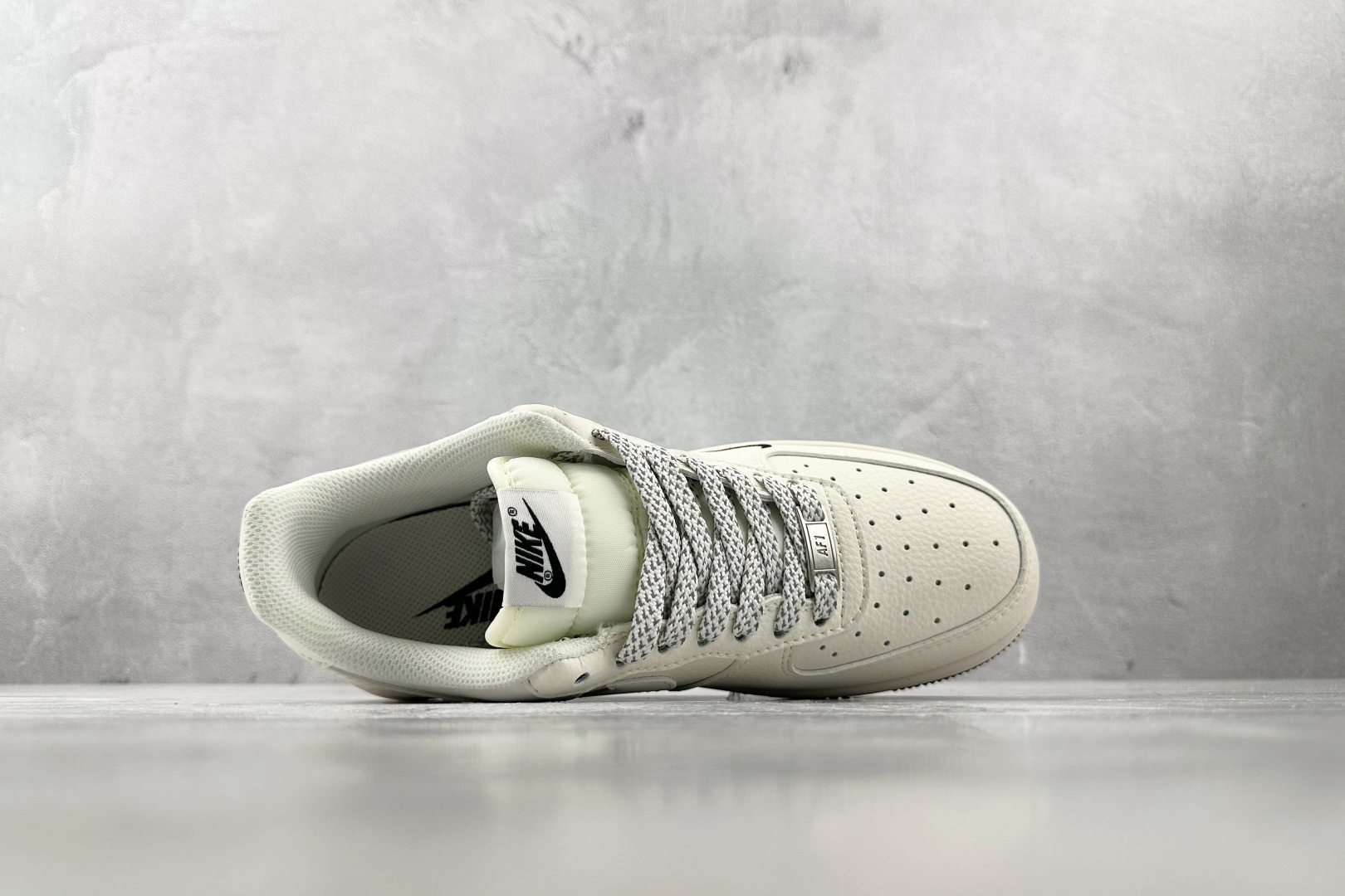 Nike Air Force 1'07 NIKE 联名 米白黑 XX3168-183