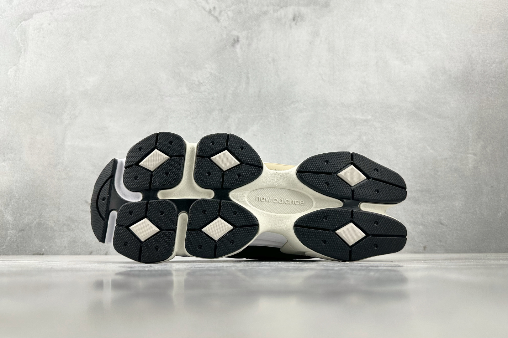 大厂出品 New Balance NB 9060 黑色 U9060BLC