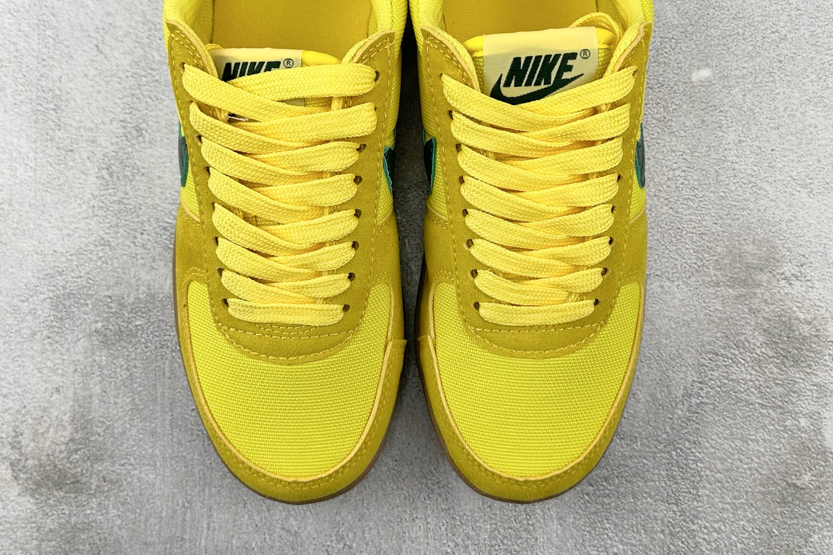 Nike Field General 暗黄色 HF3165-700