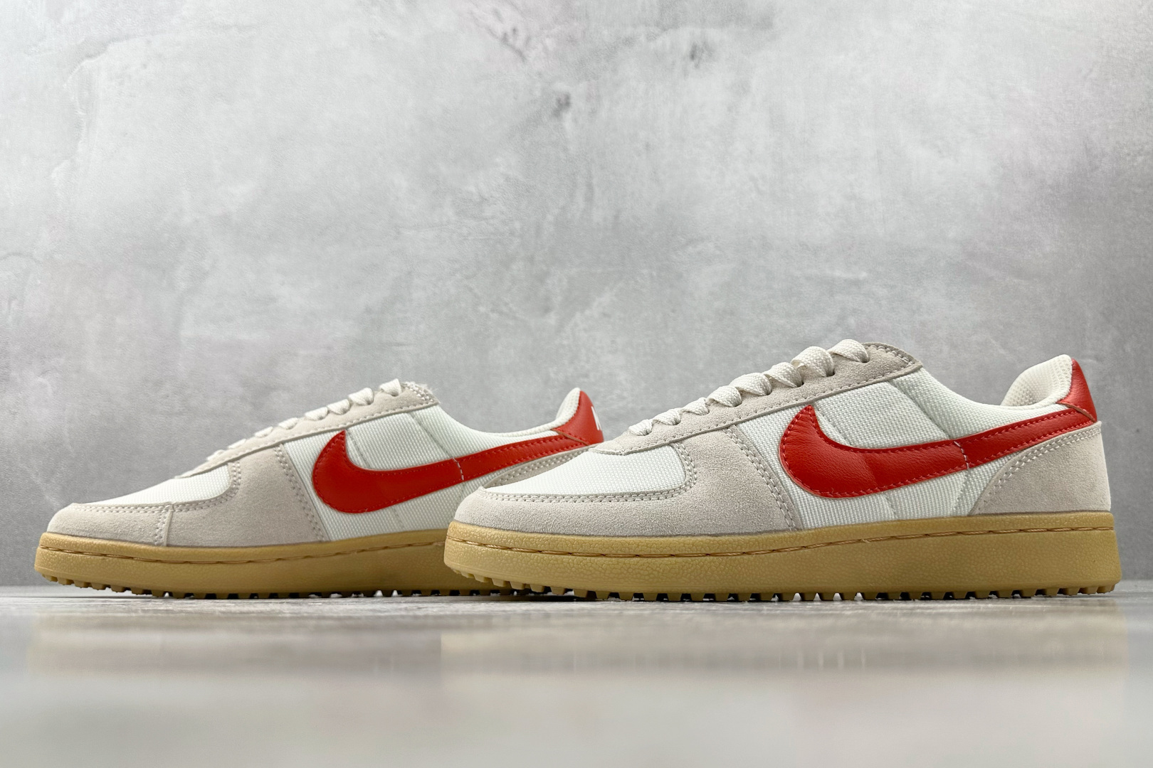 Nike Field General 米红 HF3165-104