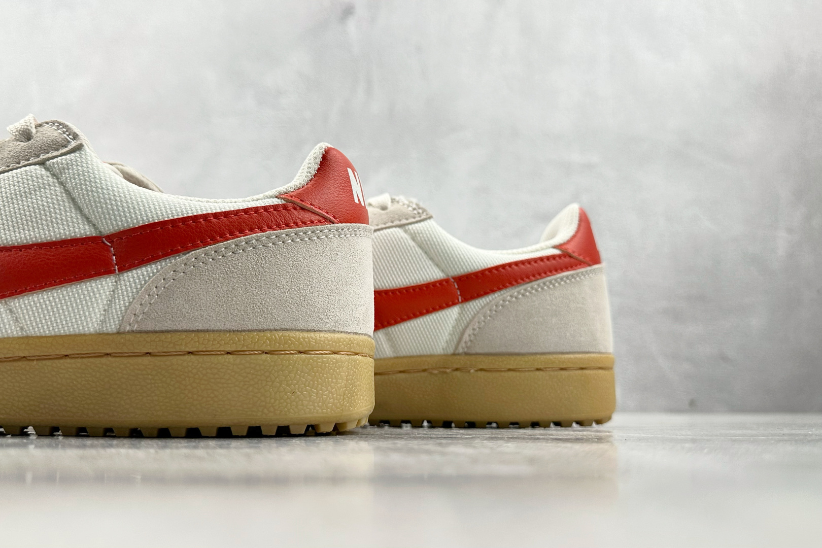 Nike Field General 米红 HF3165-104