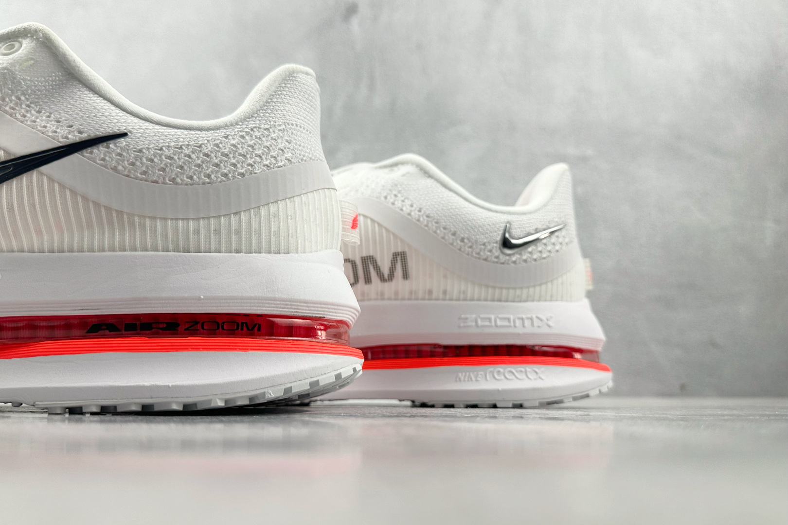 Nike Pegasus Premium 白红色 HQ2592-101