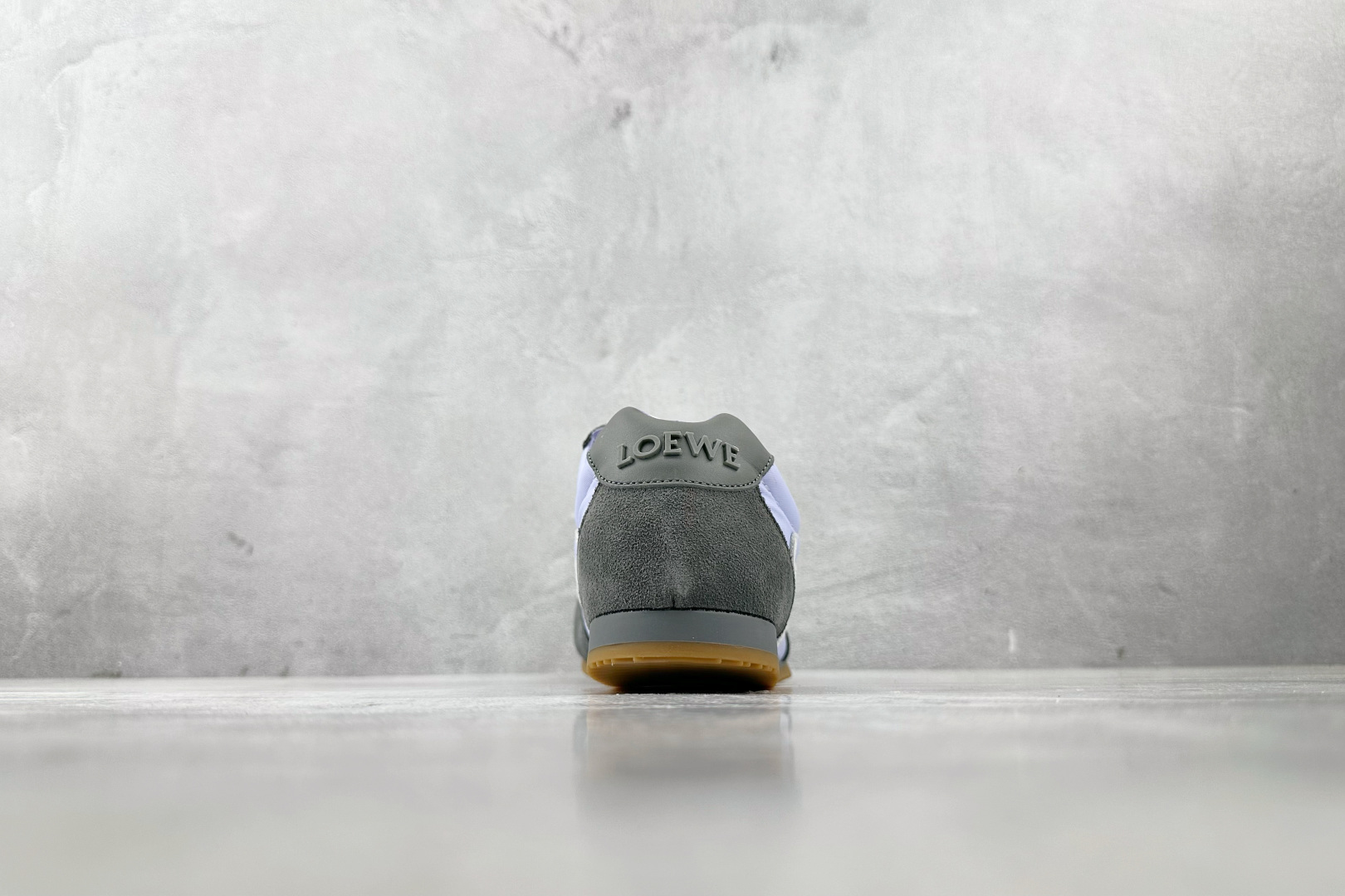 LOEWE罗意威 Ballet Runner 2.0 紫灰色 LLBR282X02-4867