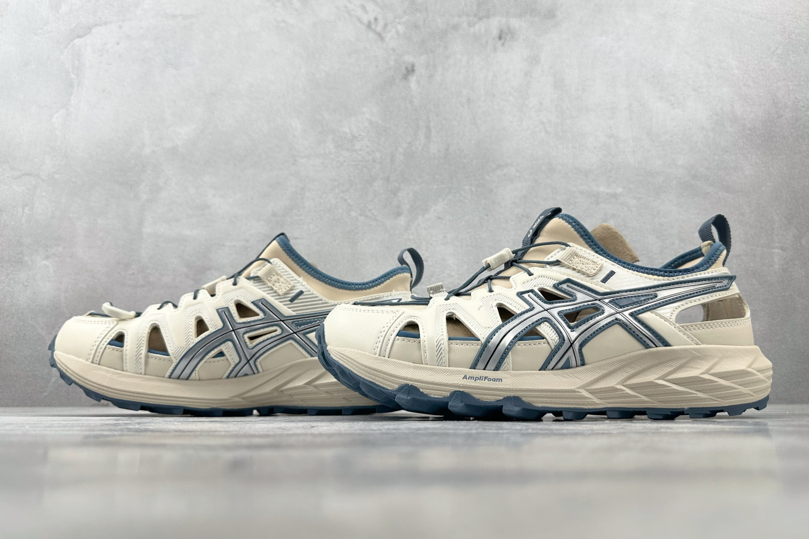 品质升级 Asics Gel-Sonoma 白蓝 1203A670-200