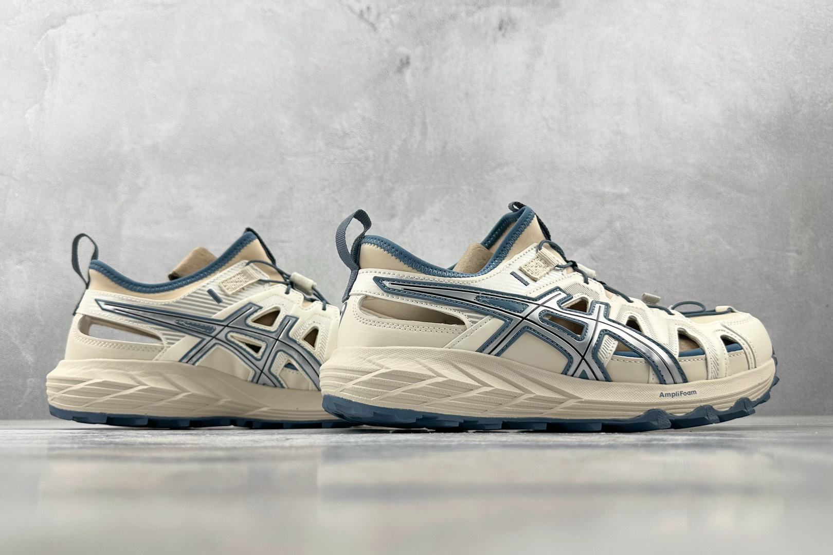 品质升级 Asics Gel-Sonoma 白蓝 1203A670-200