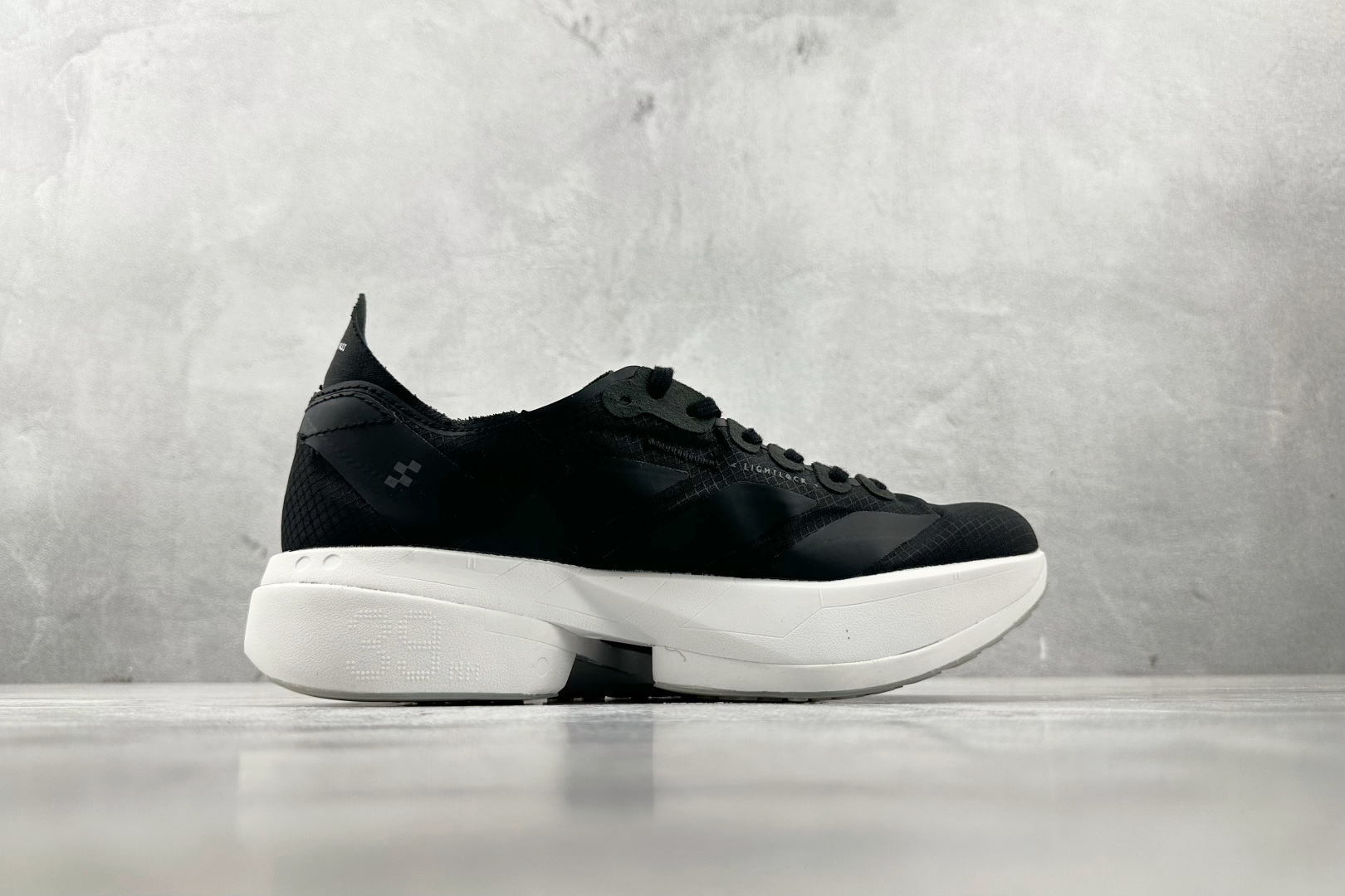 adidas Adizero Adios Pro 4 黑色 JR6360