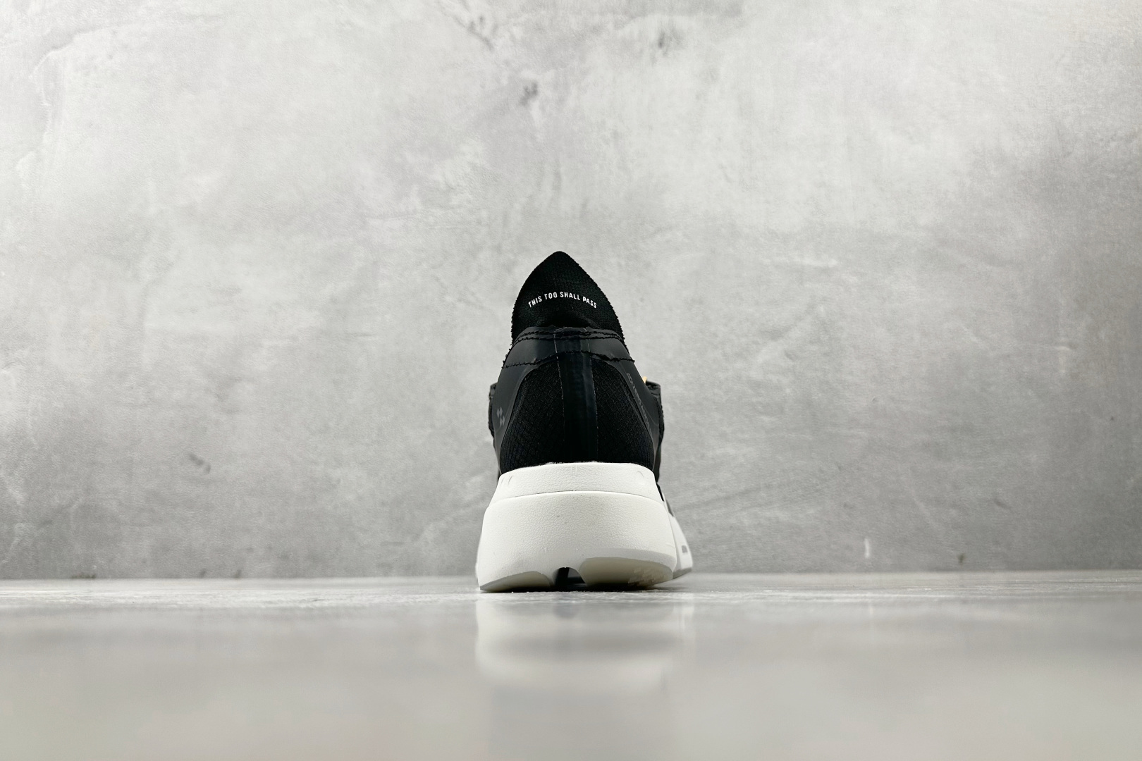 adidas Adizero Adios Pro 4 黑色 JR6360