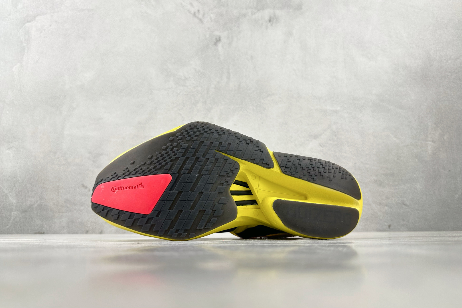 adidas Adizero Adios Pro 4 黄色 JR6373