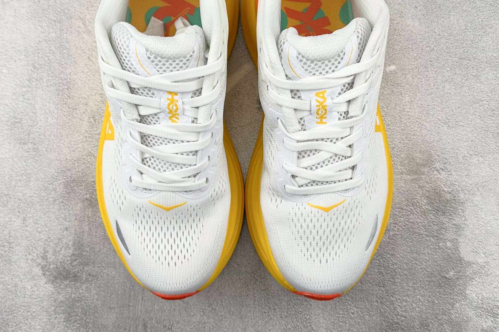 HOKA ONE ONE Bondi 9白橙 1162012-FNF