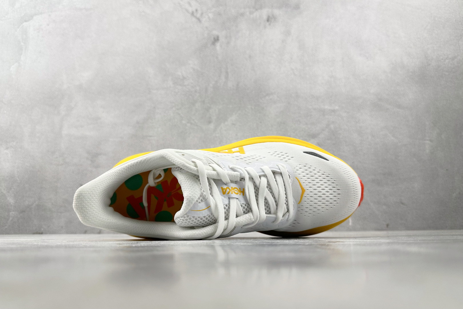 HOKA ONE ONE Bondi 9白橙 1162012-FNF