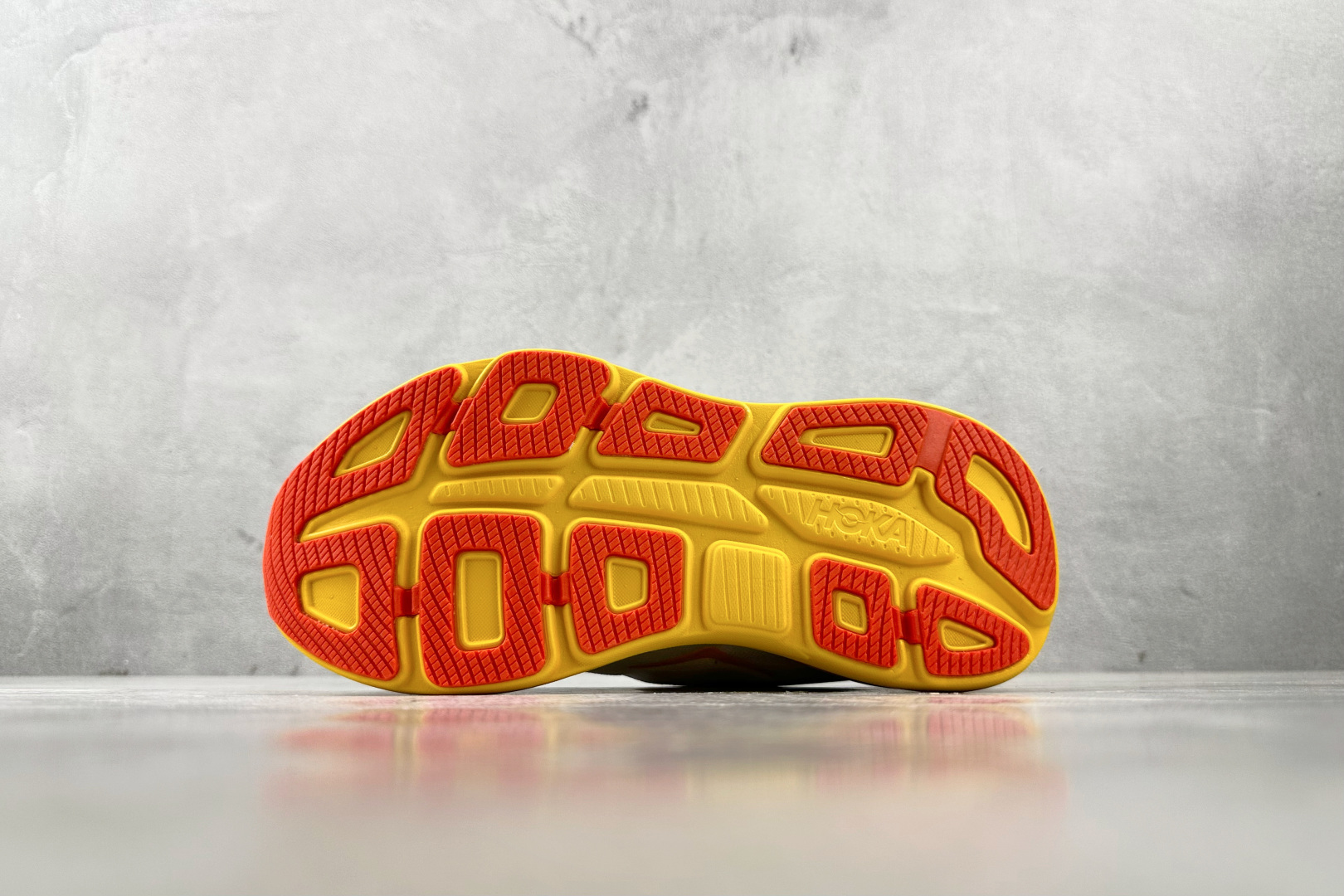 HOKA ONE ONE Bondi 9白橙 1162012-FNF