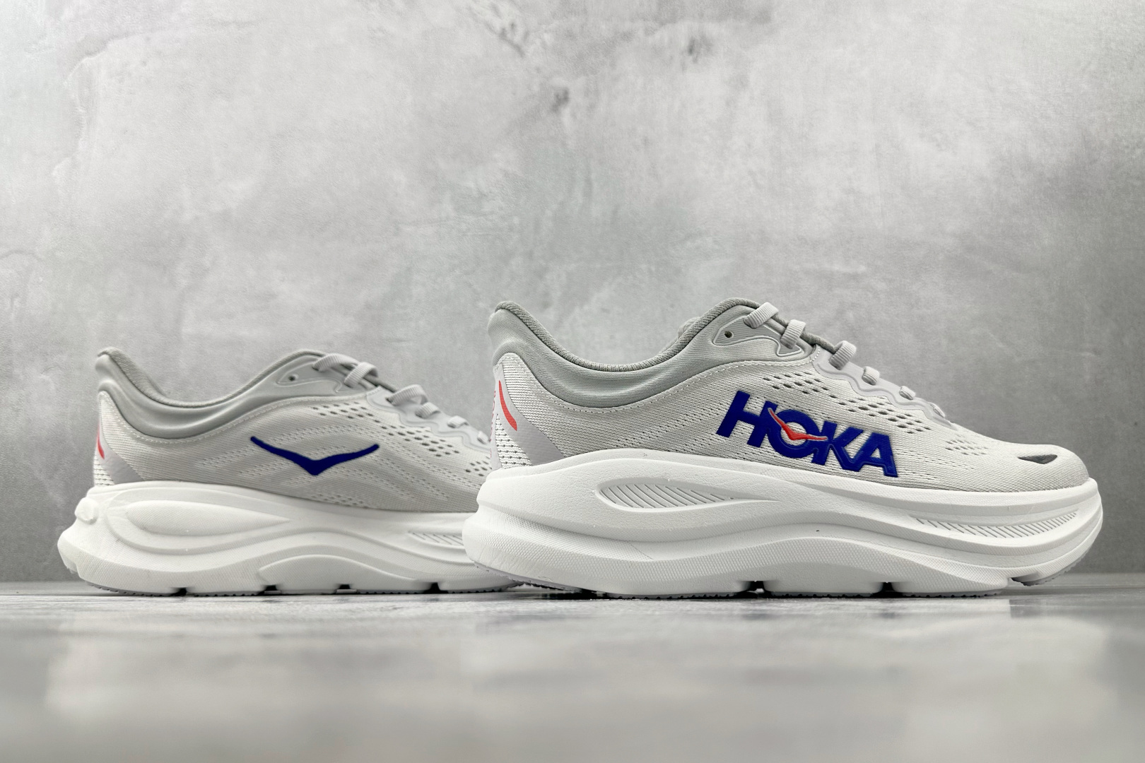 HOKA ONE ONE Bondi 9 宇宙灰群青色 1162011-CYLT