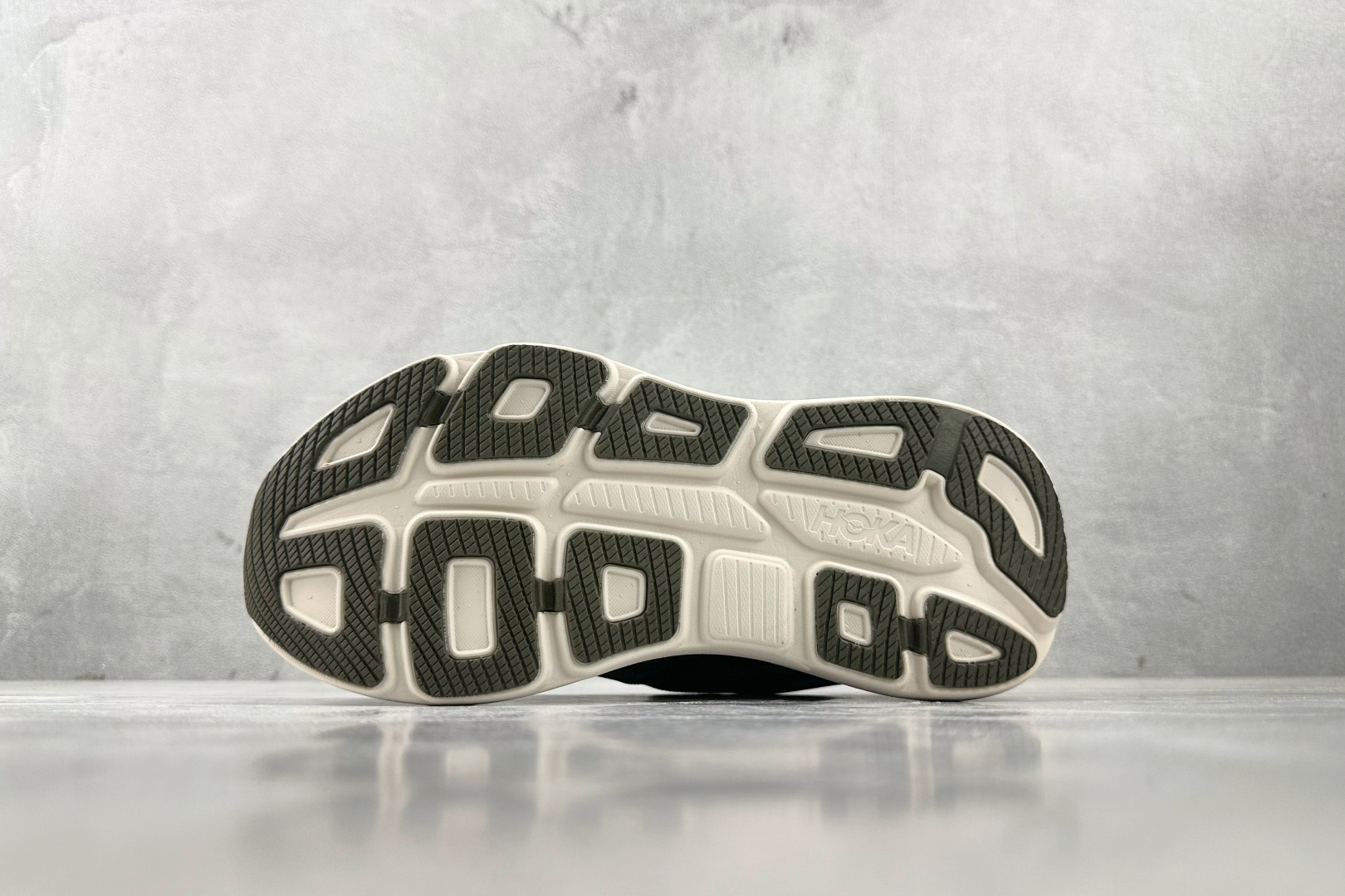 HOKA ONE ONE Bondi 9 绿色 1162011-SSSC