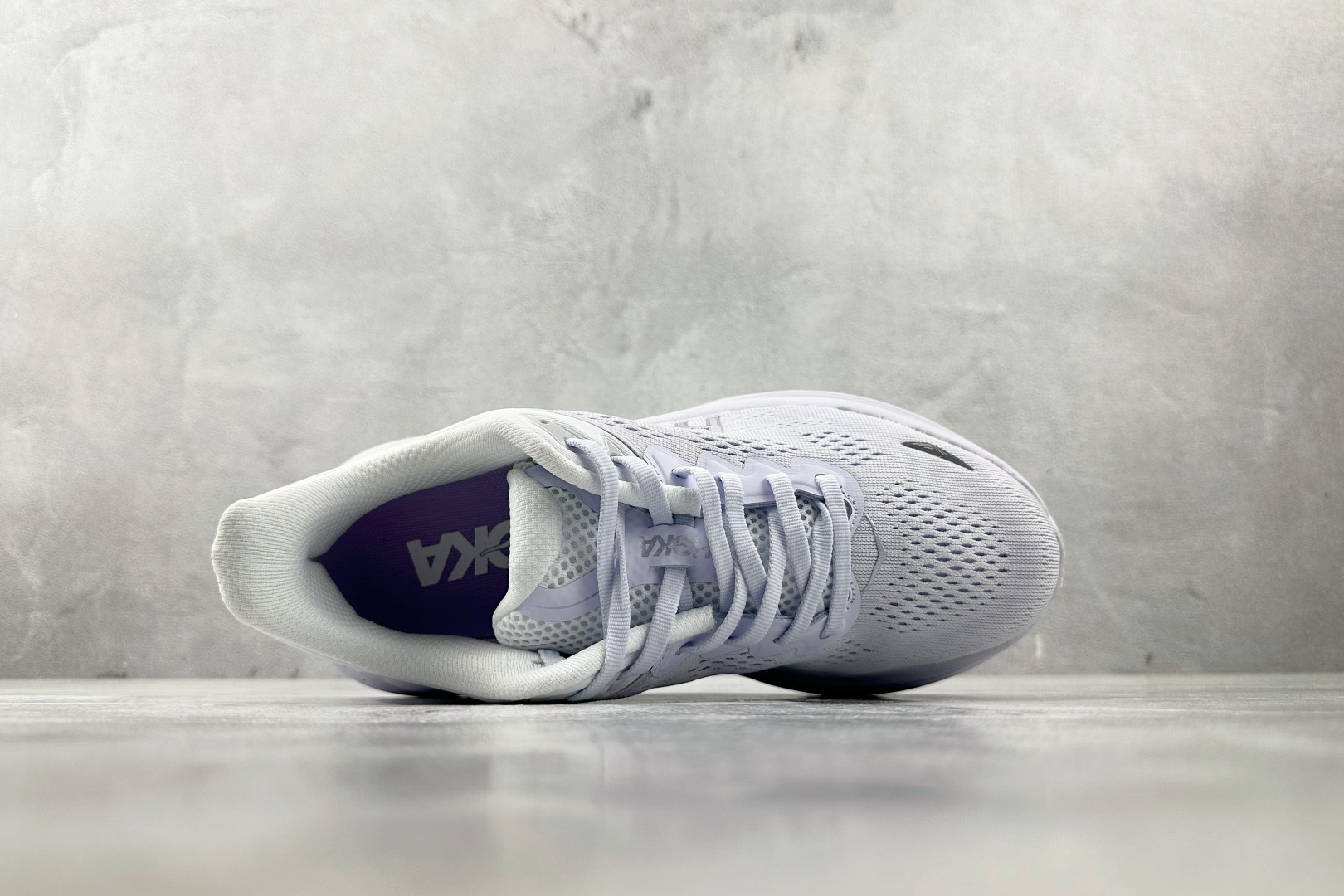 HOKA ONE ONE Bondi 9 浅紫色 1162012-SG