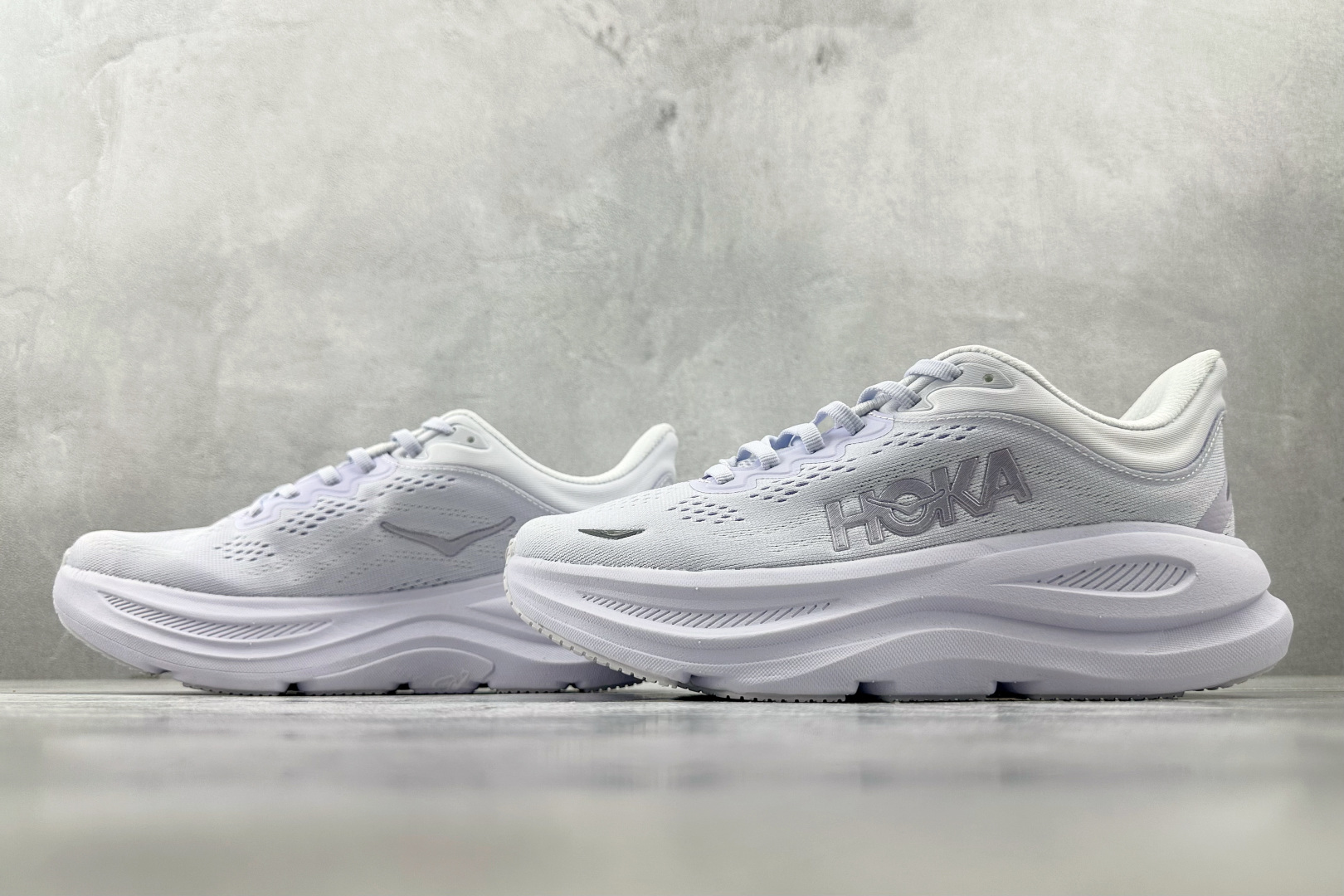 HOKA ONE ONE Bondi 9 浅紫色 1162012-SG