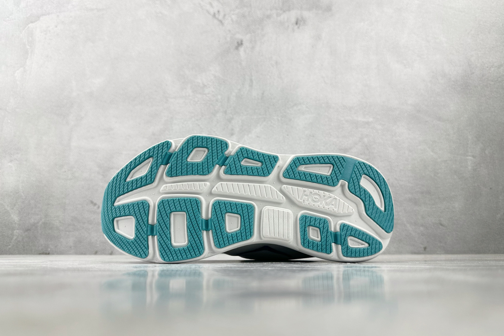 HOKA ONE ONE Bondi 9 白色 1162011