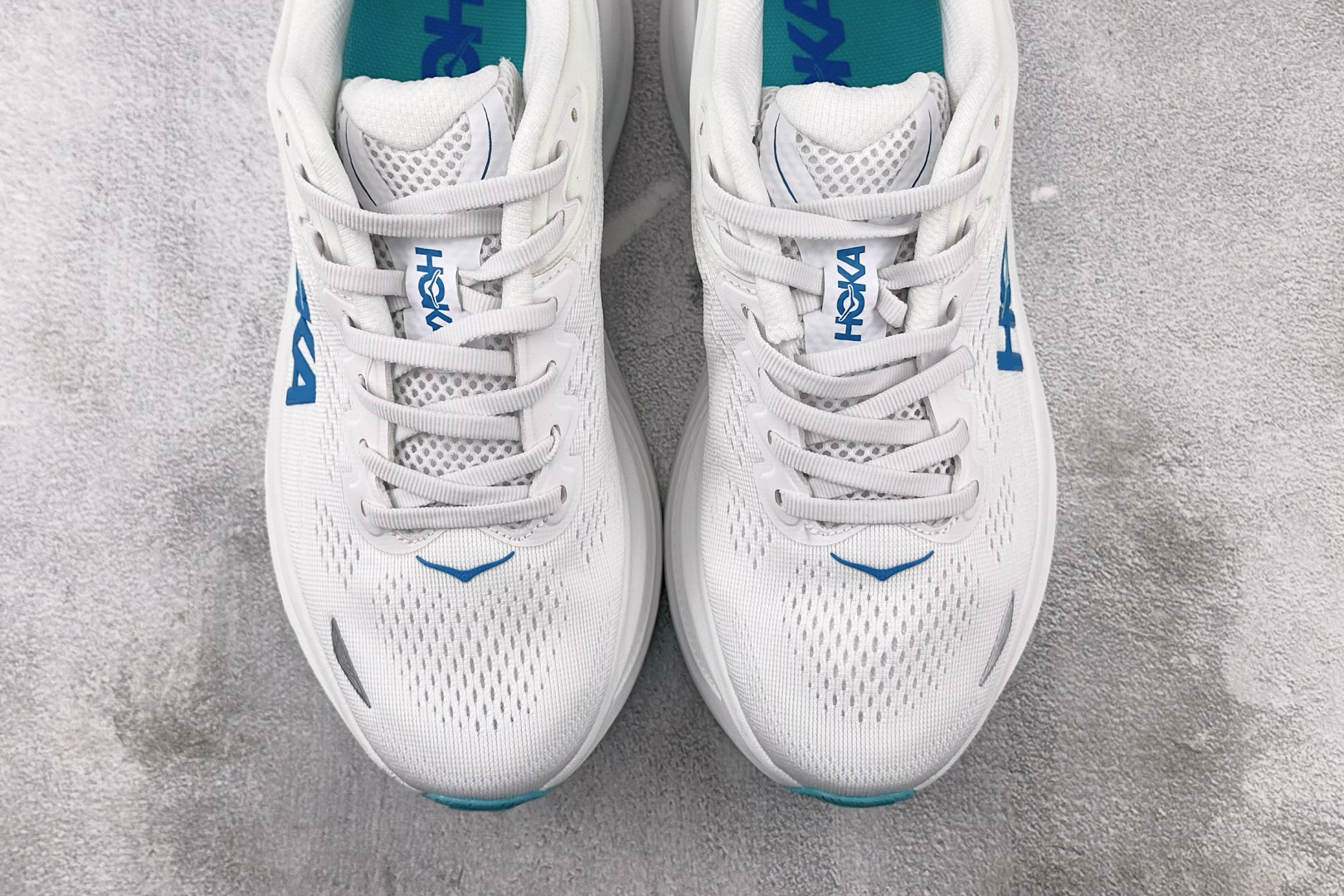 HOKA ONE ONE Bondi 9 白色 1162011