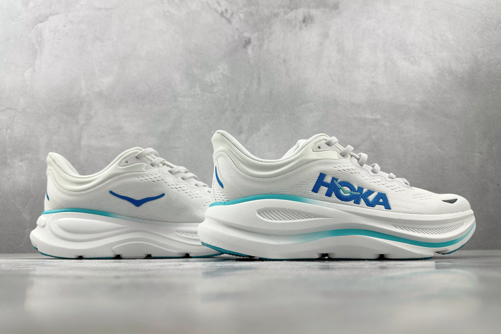HOKA ONE ONE Bondi 9 白色 1162011