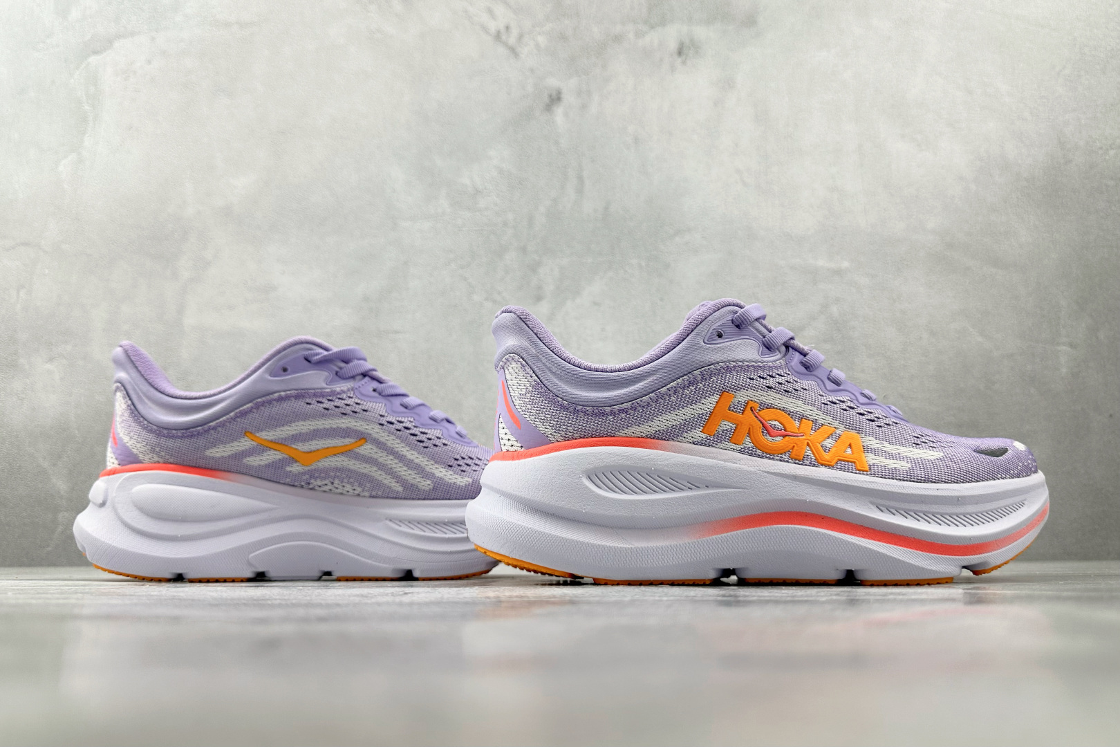 HOKA ONE ONE Bondi 9 紫白色 1162012-AGH