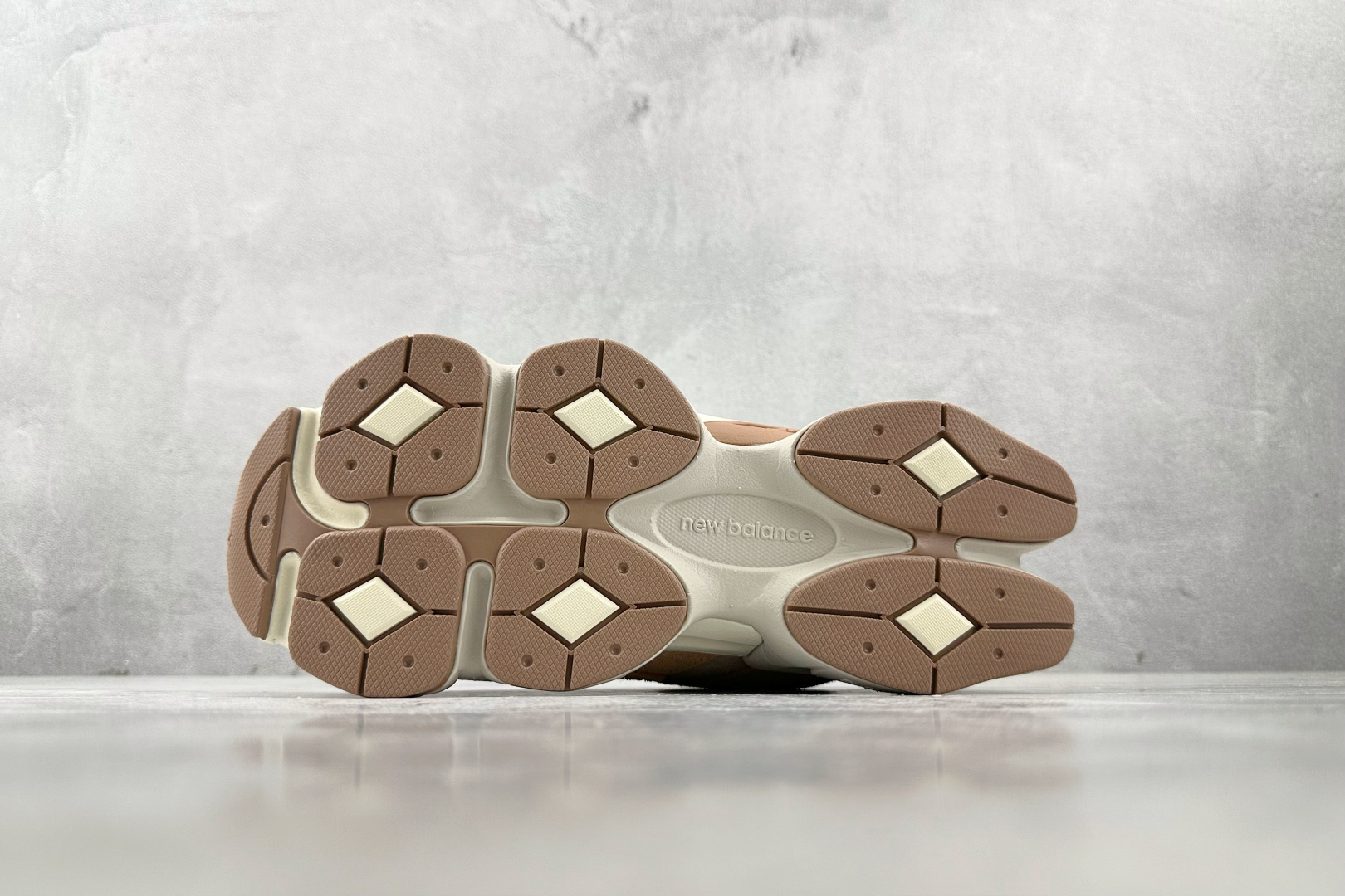 大厂出品 New Balance NB 9060 铜棕色 U9060WCW