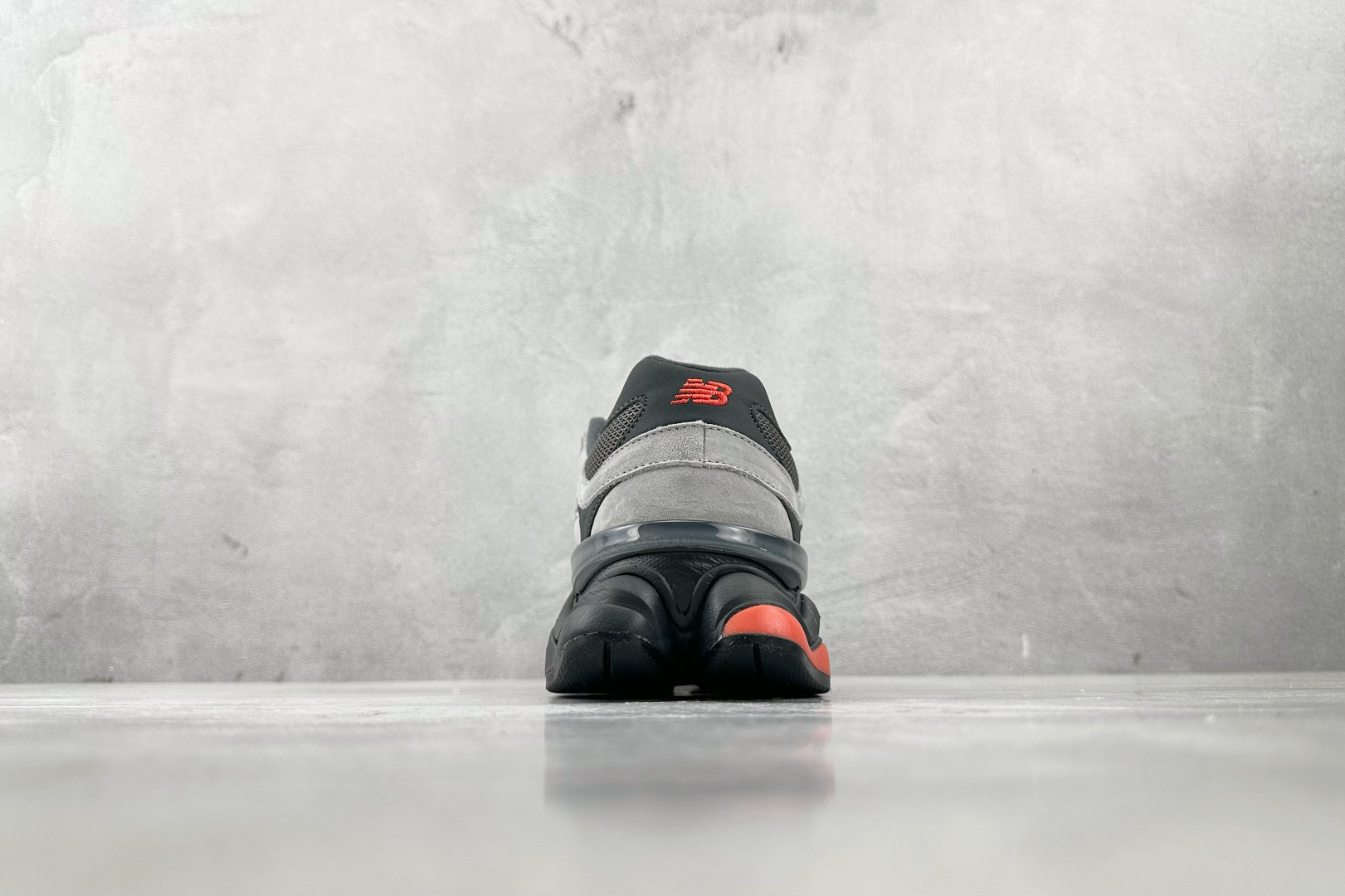 大厂出品 New Balance NB 9060 灰黑色 U9060JBO