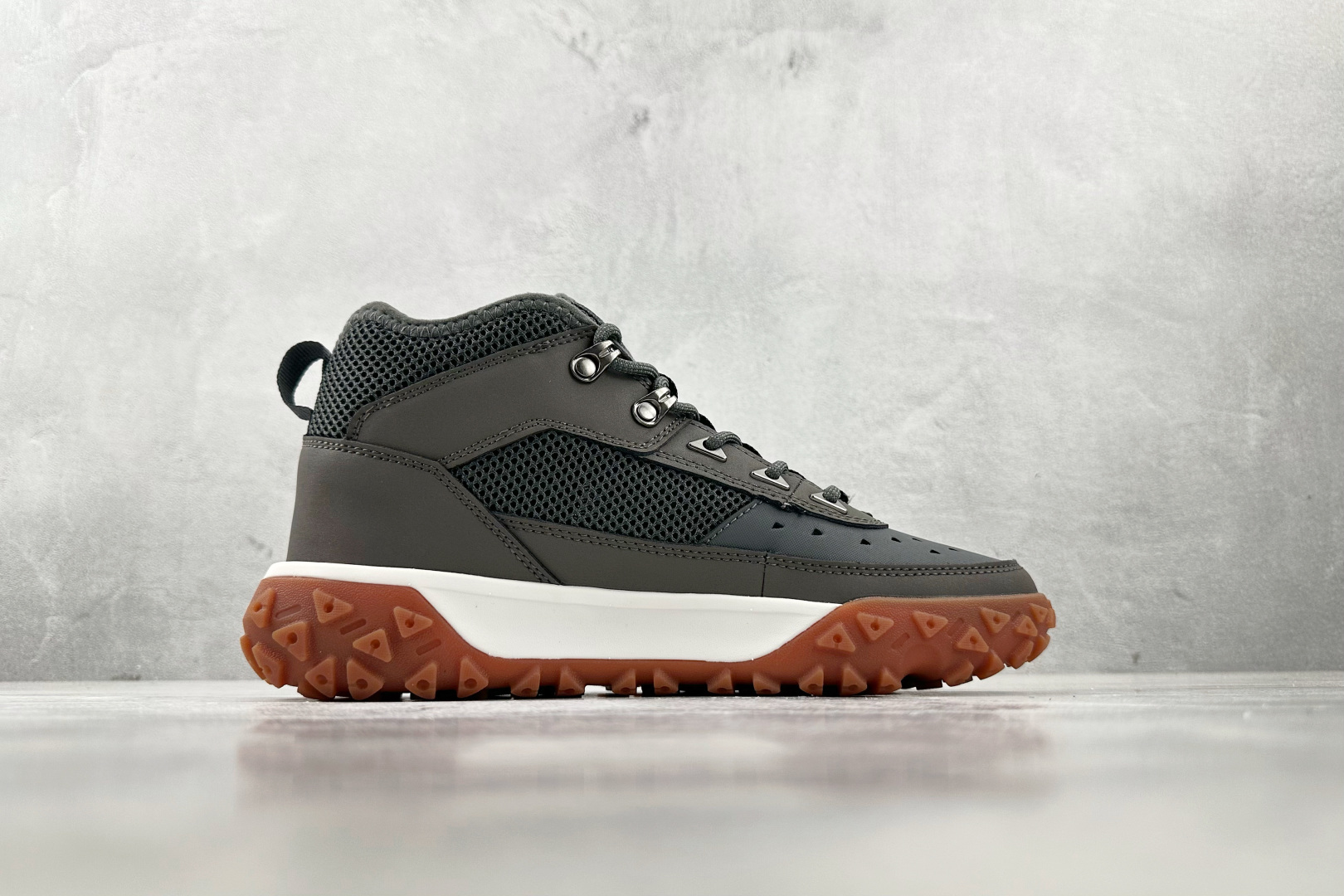 Timberland添柏岚 Greenstride Motion 6 深灰色 A6A98Y55