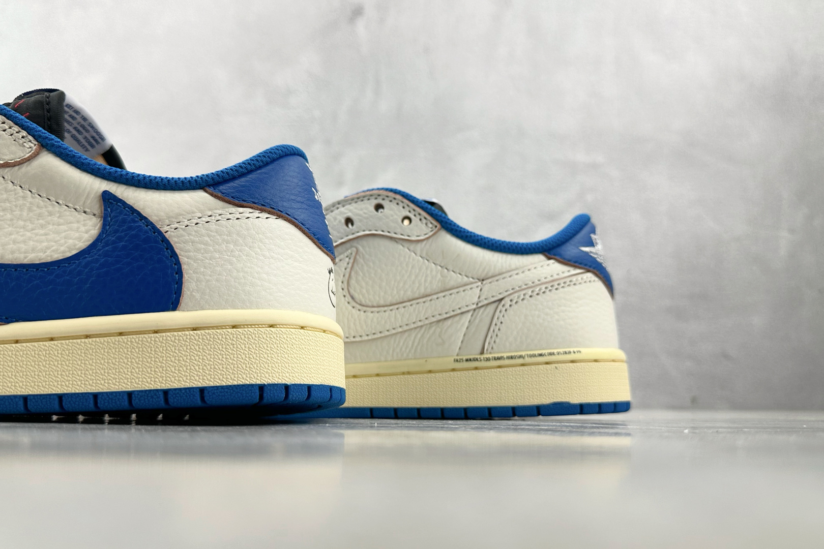 顶级纯原 Travis Scott x Jordan Air Jordan 1 Low 蓝色 DM7866-104