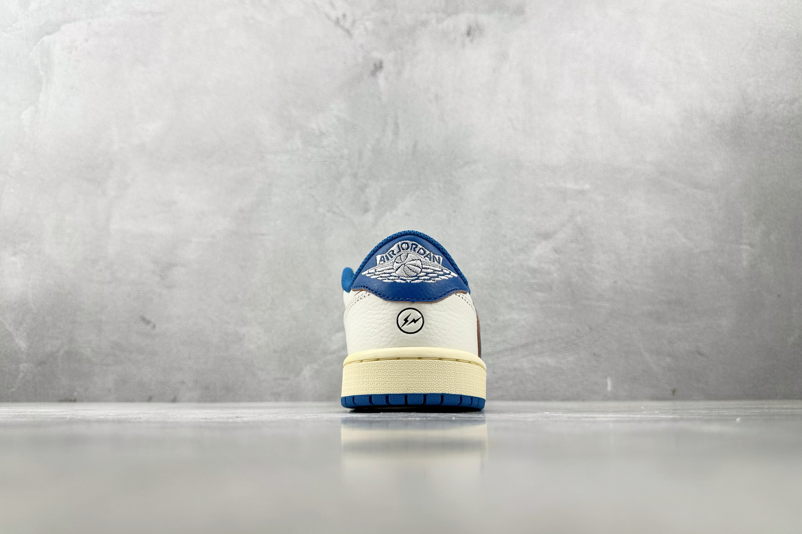 顶级纯原 Travis Scott x Jordan Air Jordan 1 Low 蓝色 DM7866-104