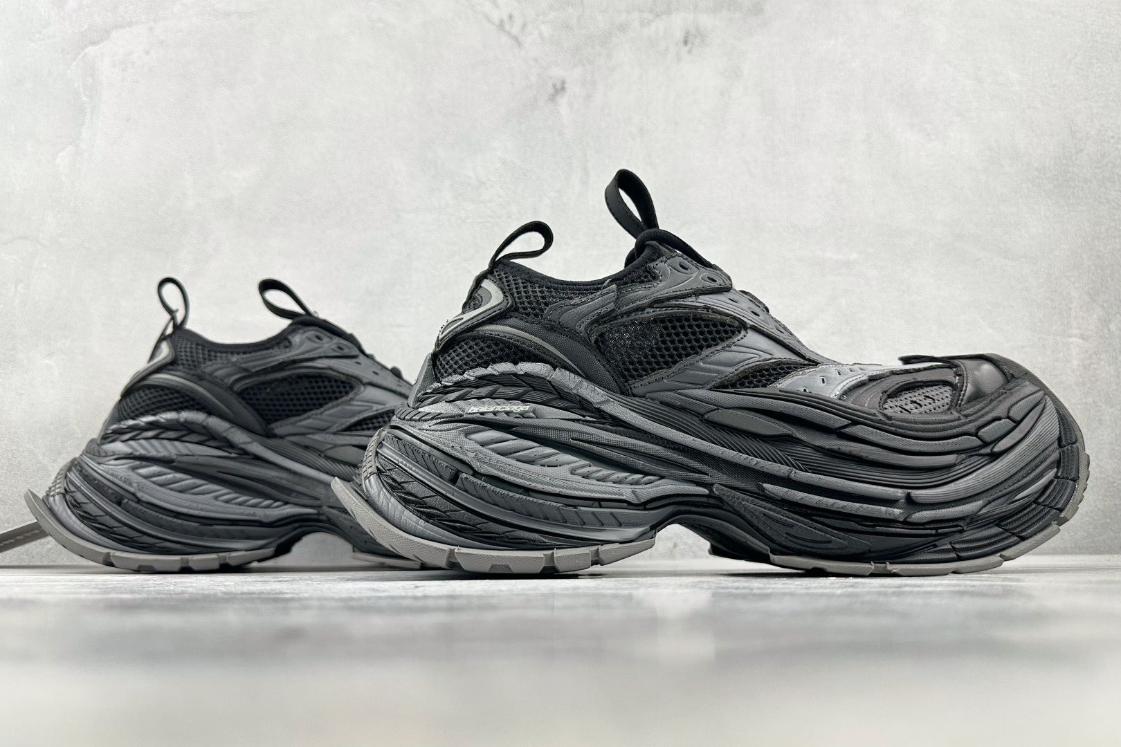 全套数据私模 Balenciaga巴黎世家 Platform Reduced 黑灰色 821137WPLTF