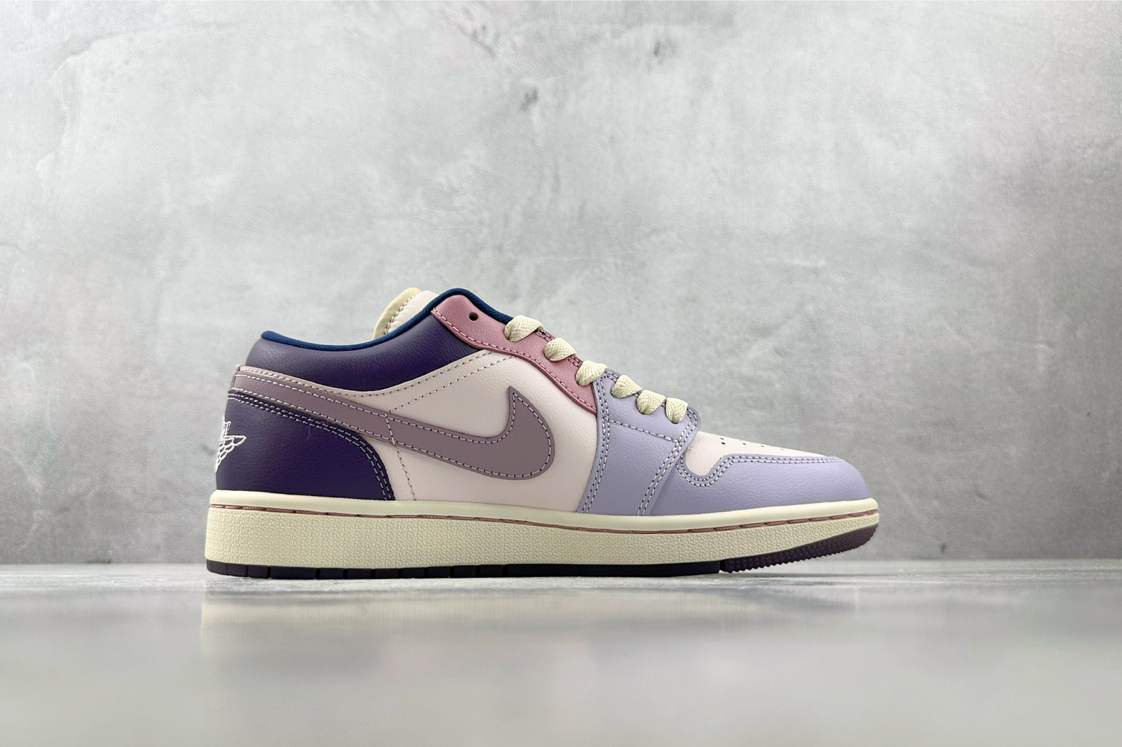 Jordan Air Jordan 1 low 粉紫色 DZ2768-651