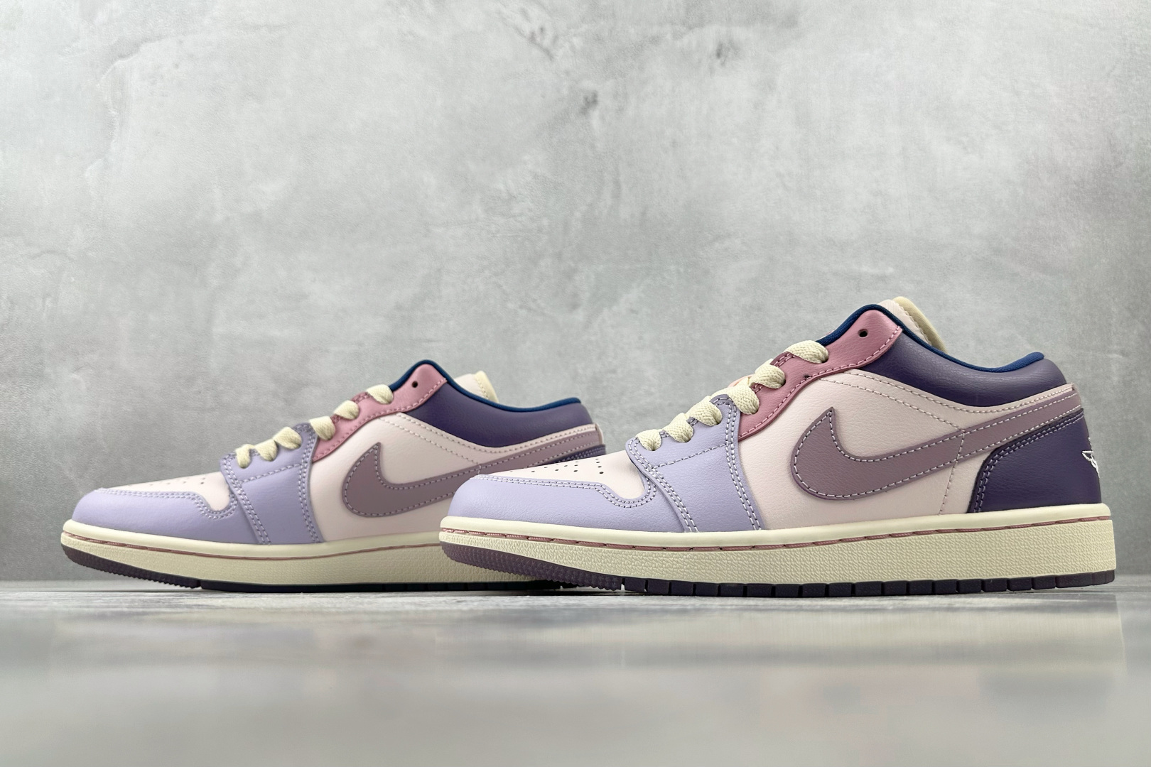 Jordan Air Jordan 1 low 粉紫色 DZ2768-651