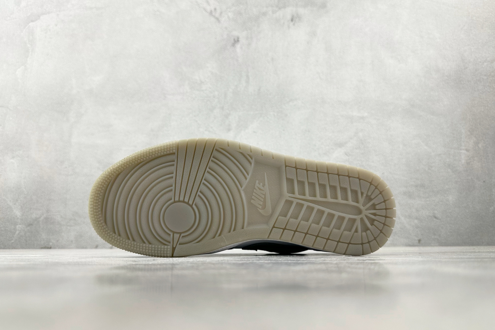 Jordan Air Jordan 1 se ”new emerald”祖母绿 DN3705-301