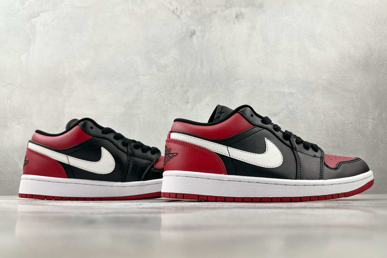 Jordan Air Jordan 1 ”Alternate Bred Toe” 黑红 553558-066