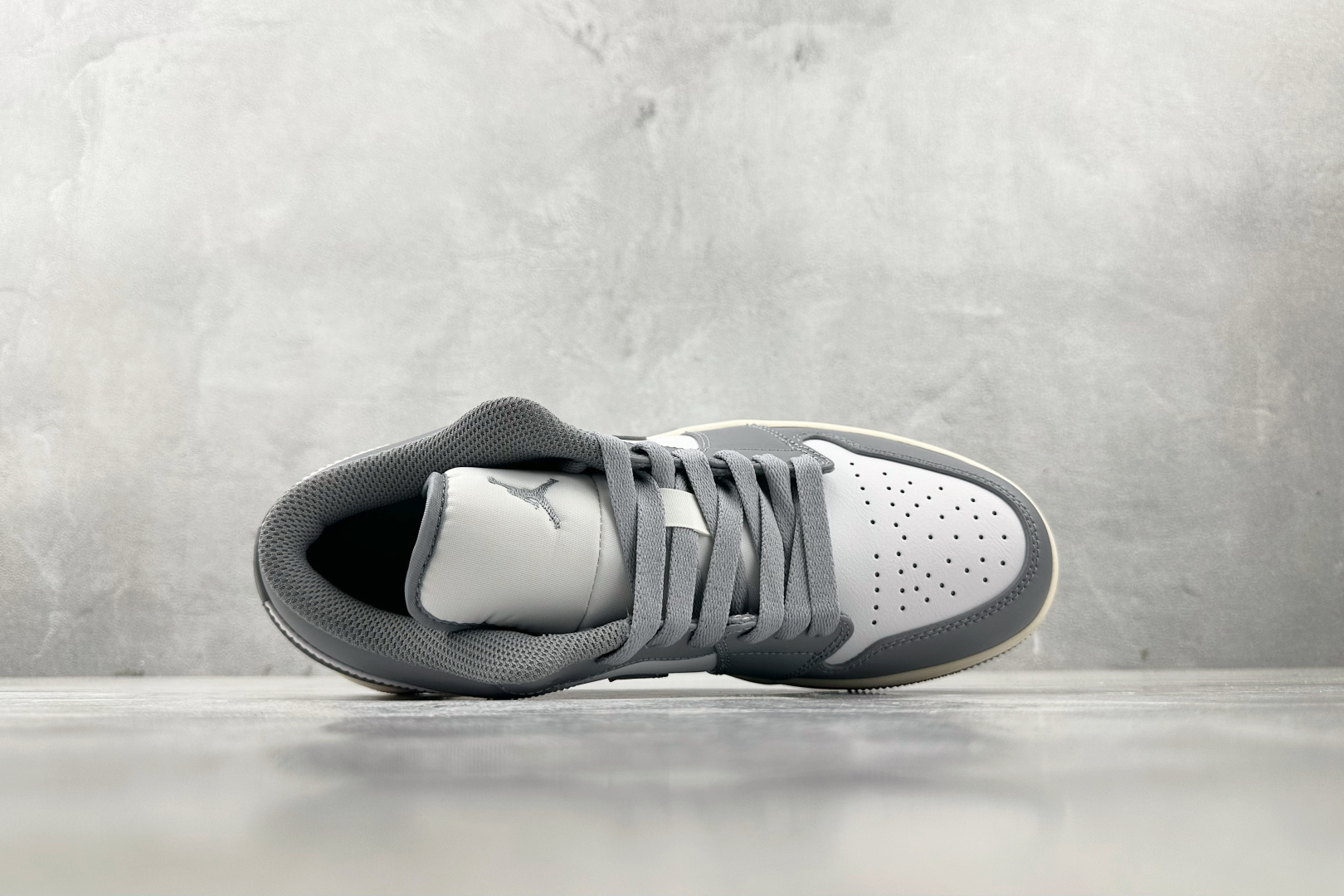 Jordan Air Jordan 1 stealth and white 小dior 灰白 553558-053