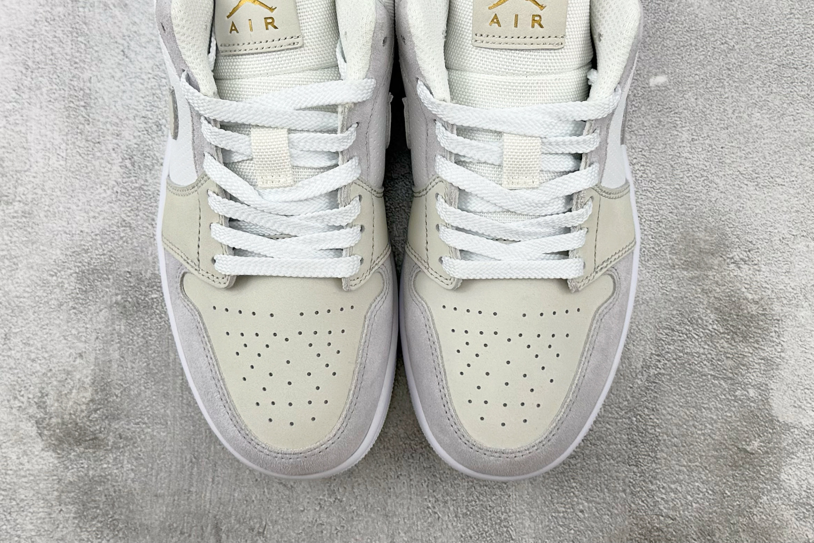 Jordan Air Jordan 1 low ”paris” 巴黎 白灰 CV3043-100