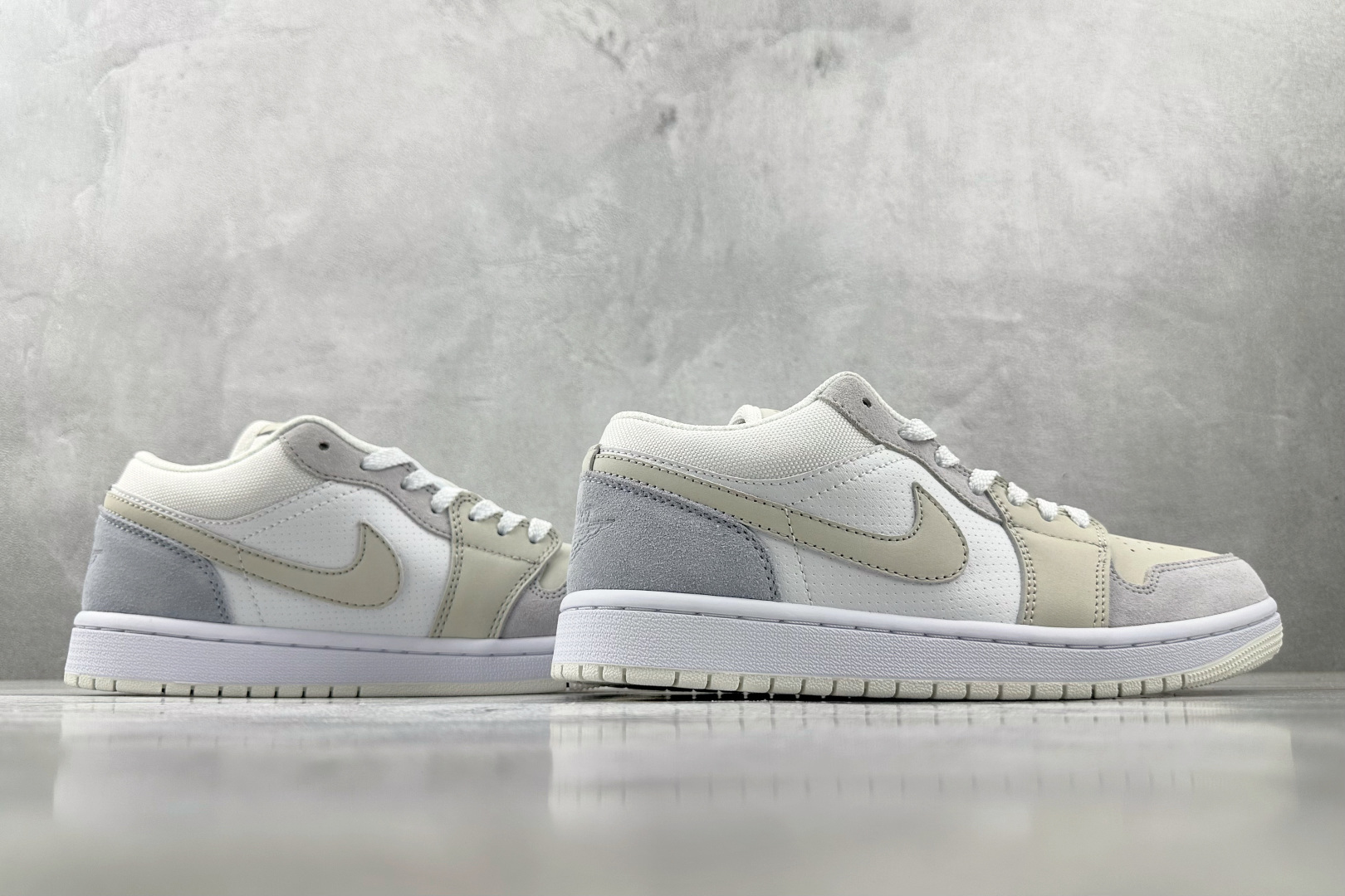 Jordan Air Jordan 1 low ”paris” 巴黎 白灰 CV3043-100