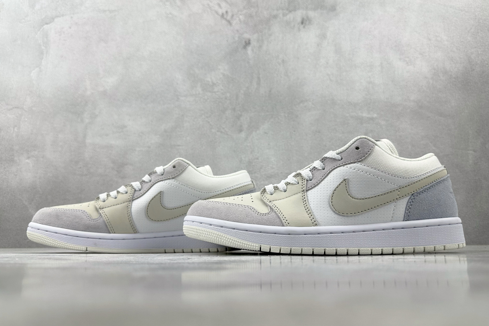 Jordan Air Jordan 1 low ”paris” 巴黎 白灰 CV3043-100