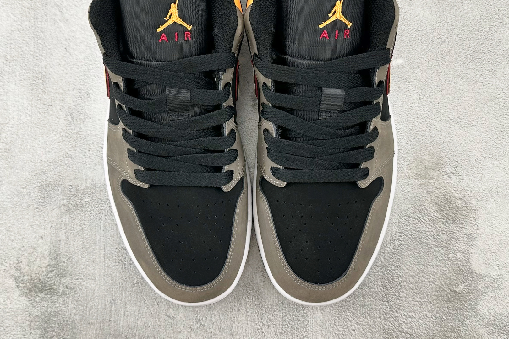 Jordan Air Jordan 1 low 灰黑 FN7308-008