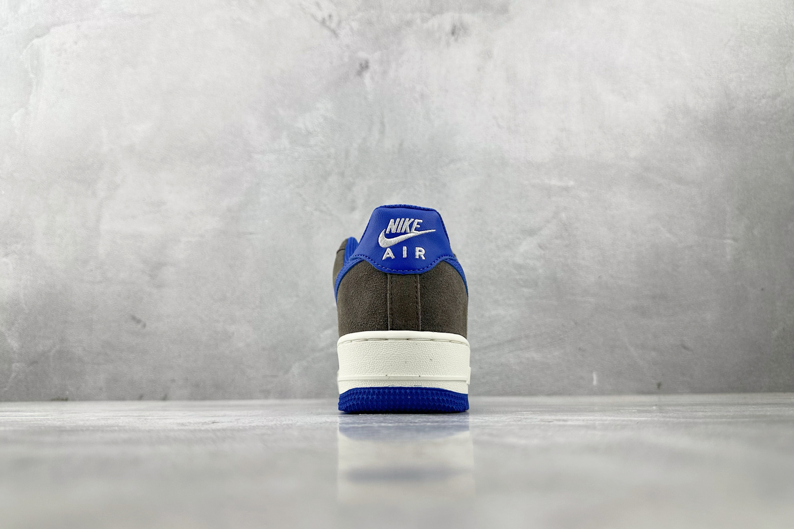 Nike Air Force 1 Low 灰蓝 FQ8714-200