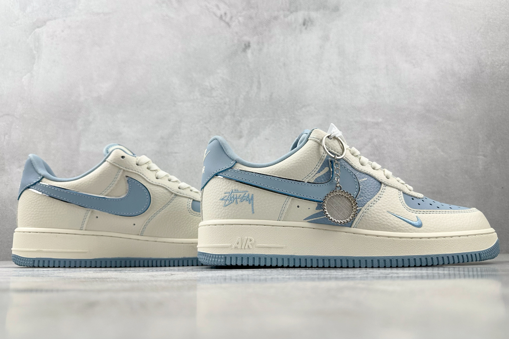 Nike Air Force 1'07 斯图西 联名 米白蓝 KK1988-090