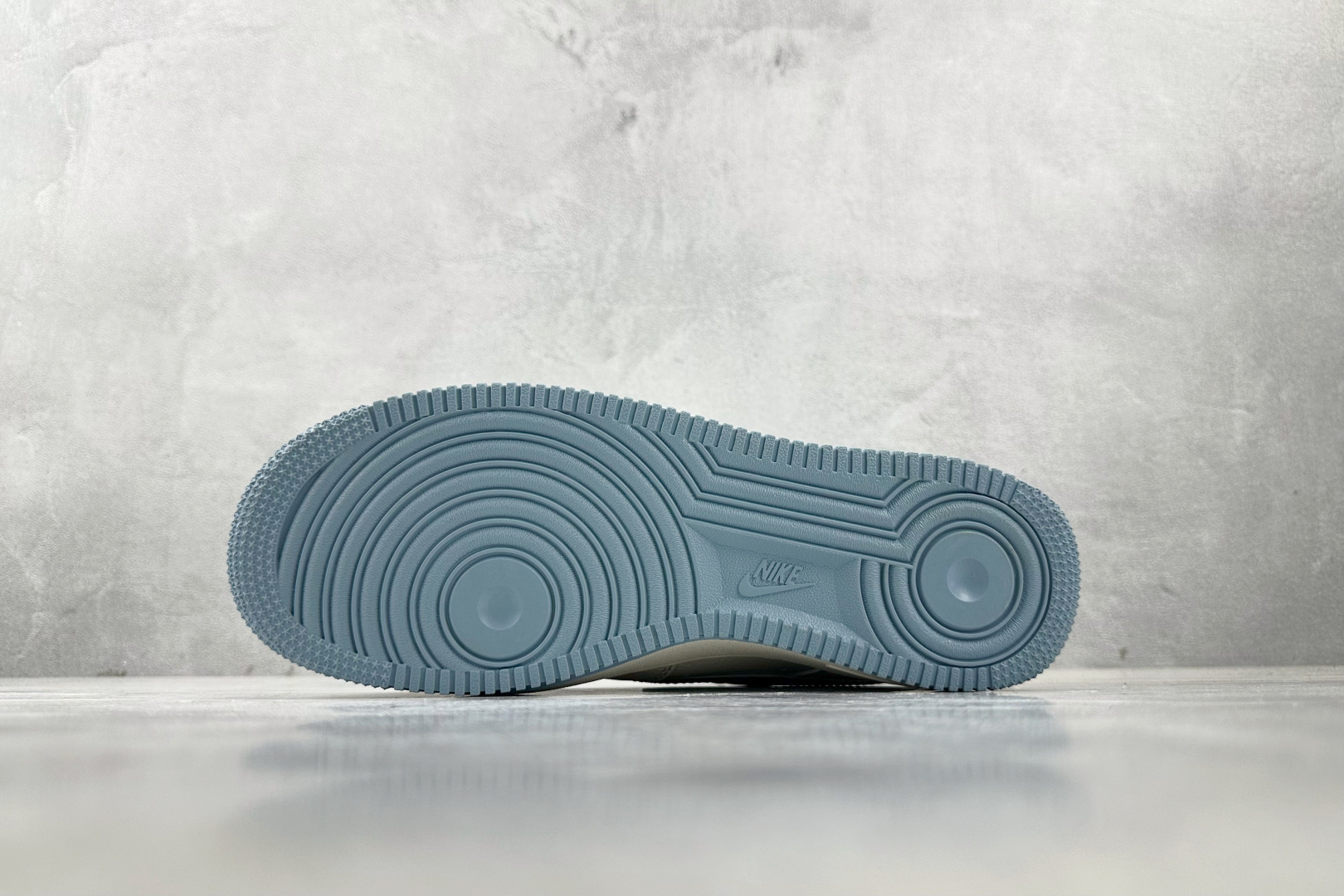 Nike Air Force 1'07 斯图西 联名 米白蓝 KK1988-090