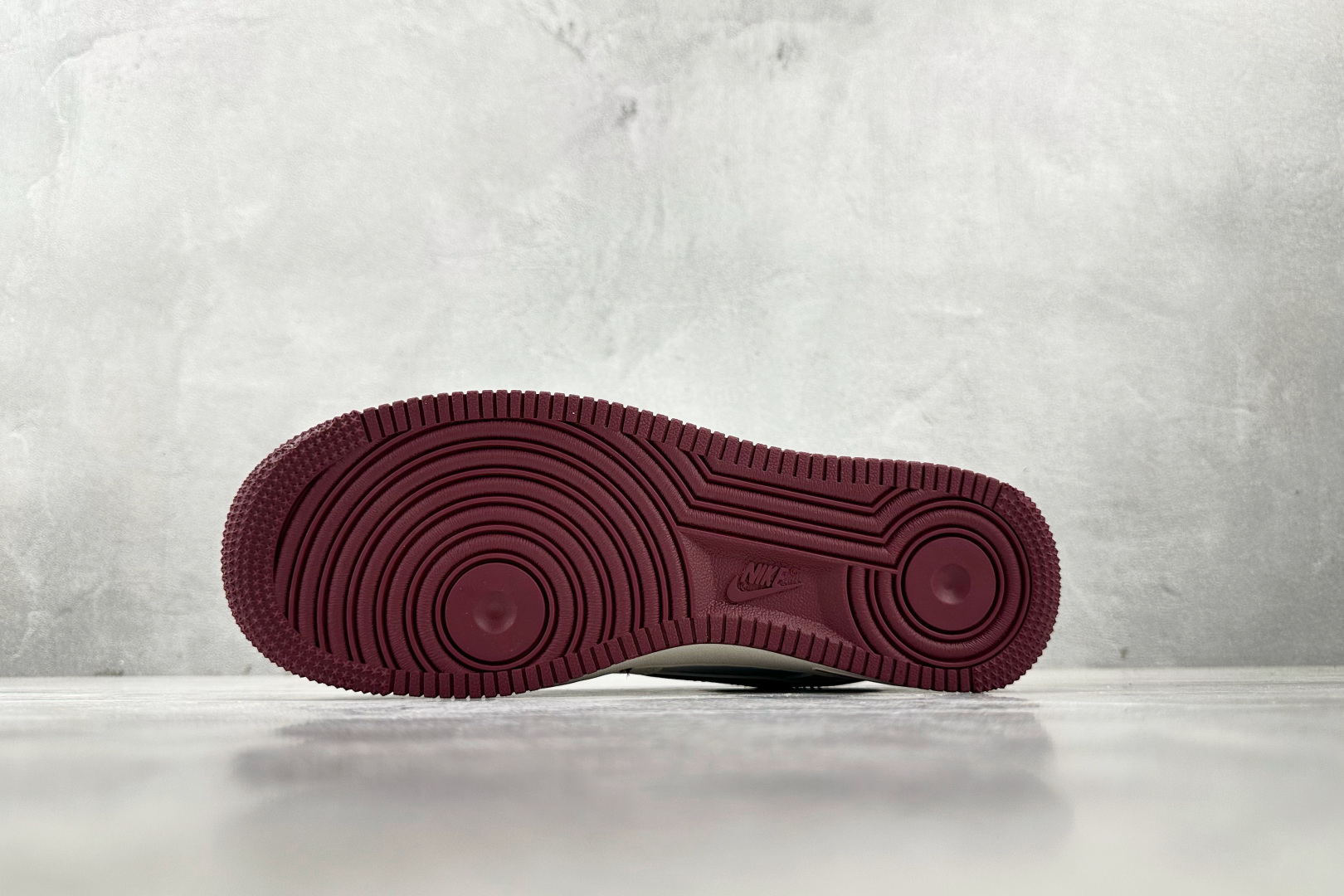 Nike Air Force 1'07 问界 联名 米白红 XS1958-610