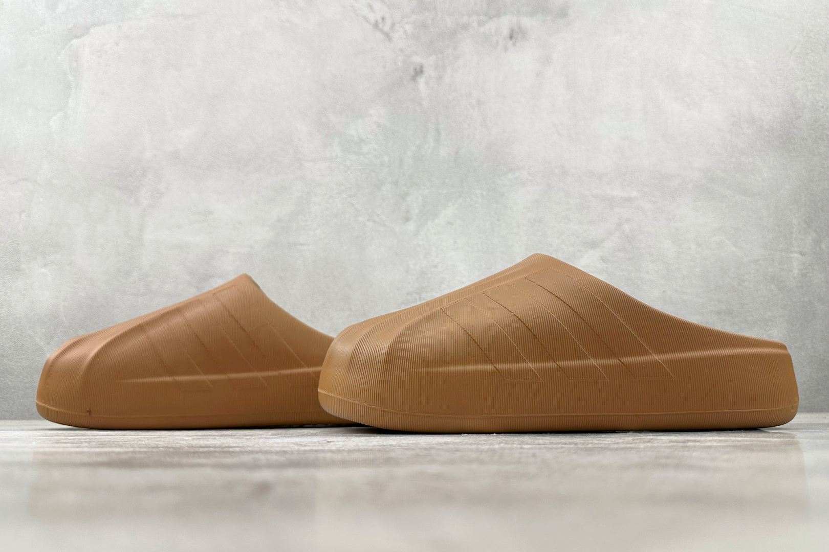 adidas originals adiFOM SUPERSTAR MULE 咖黄 IE0754