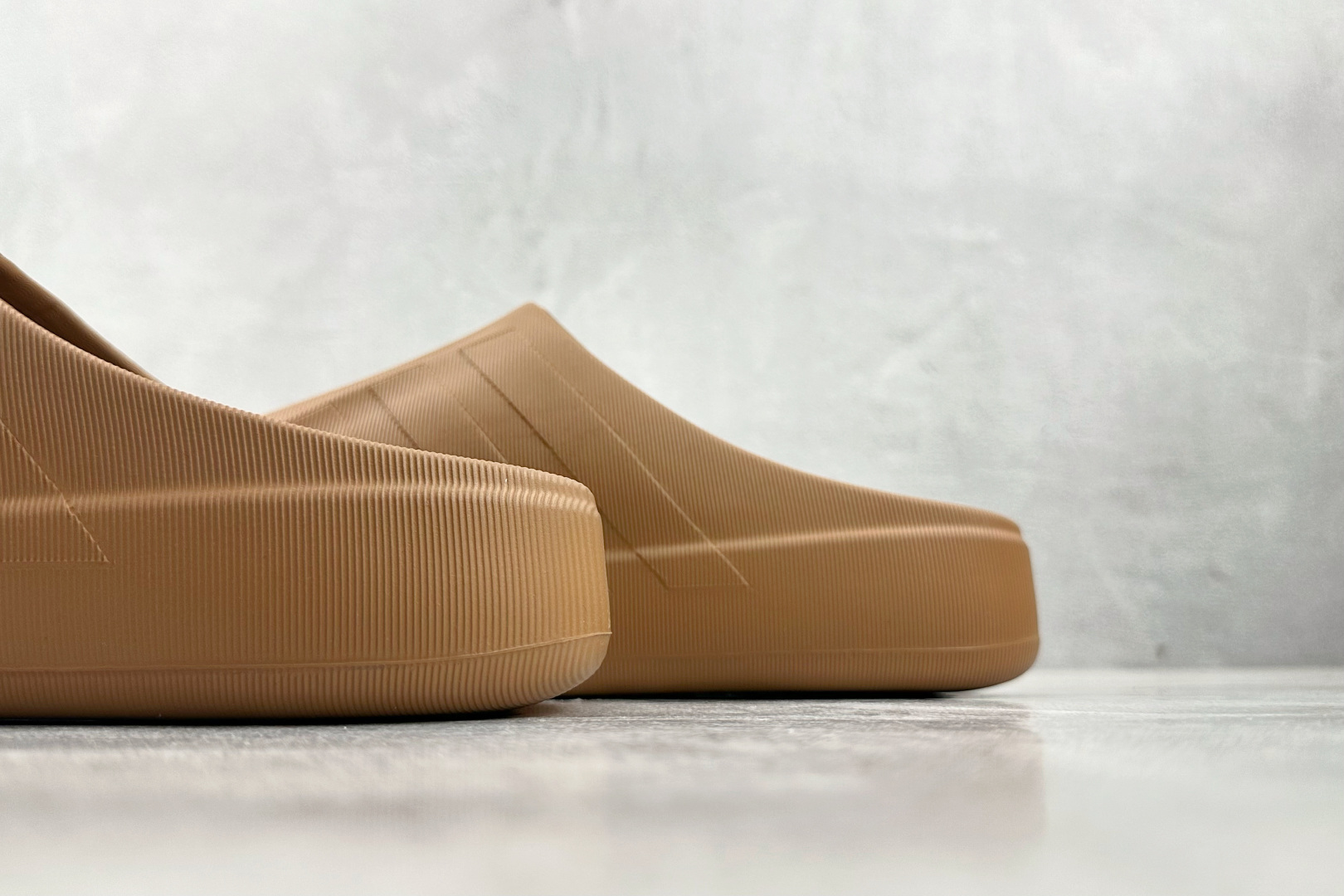 adidas originals adiFOM SUPERSTAR MULE 咖黄 IE0754