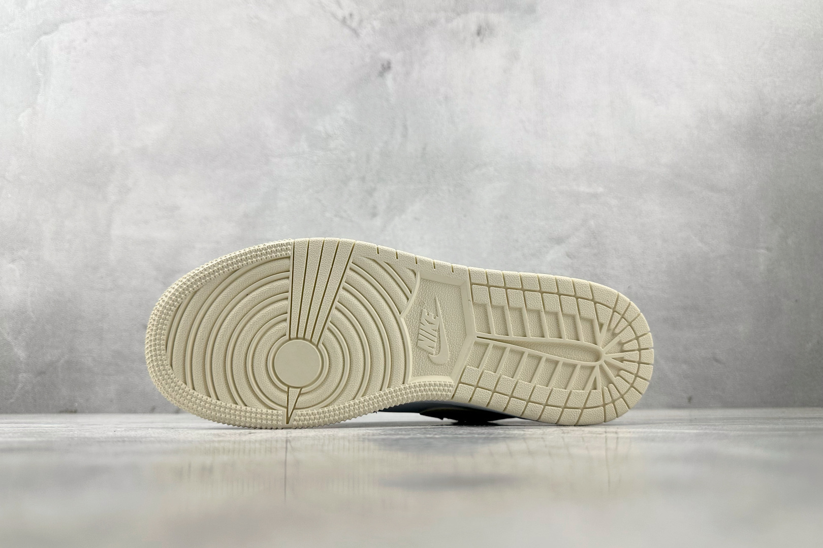 Jordan Air Jordan 1 low 白黄 FV8486-181